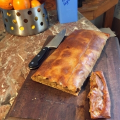 apple walnut strudel